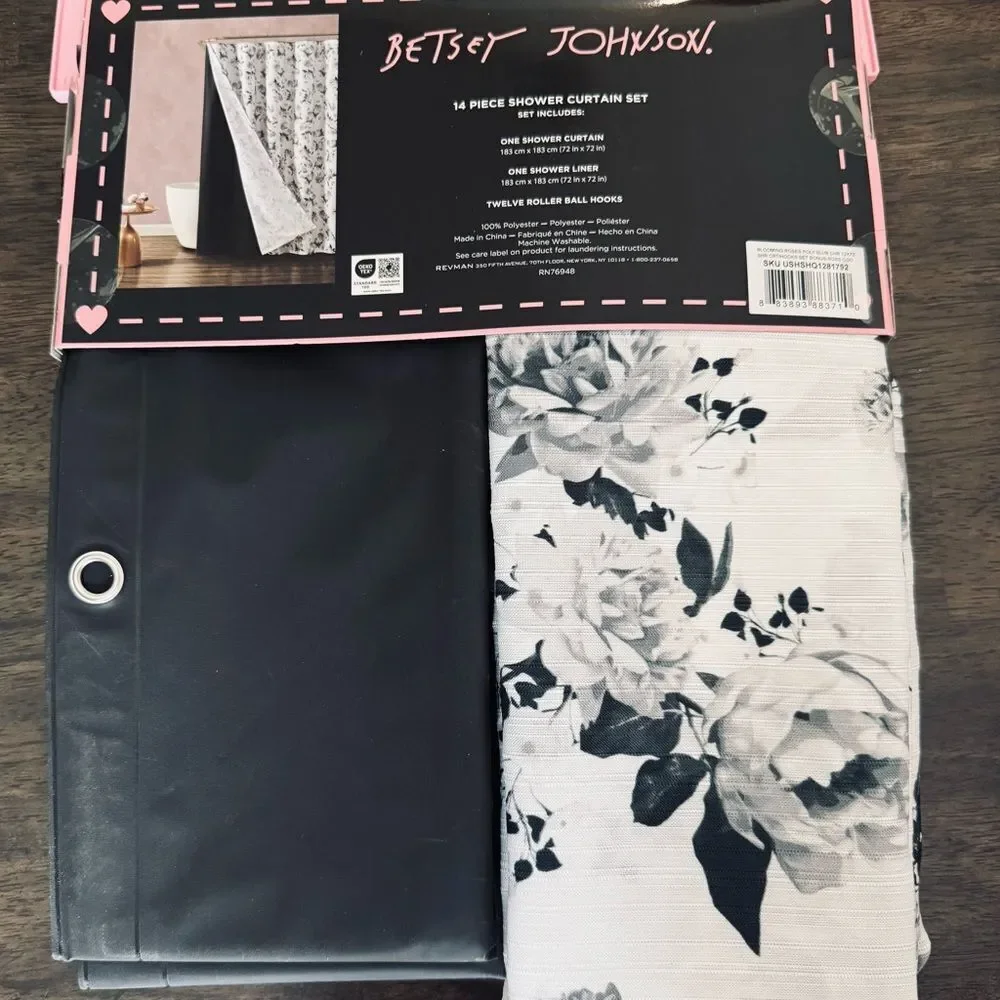 Betsey Johnson Black Floral Rose Goth Gothic Halloween Shower Curtain Set
